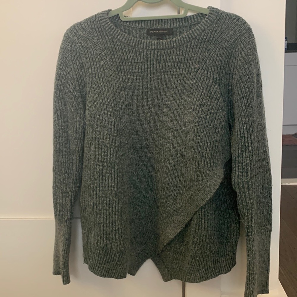 Banana Republic Dark Green Sweater - Picture 4 of 5